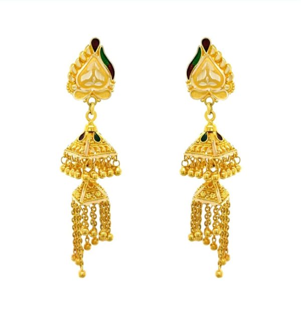 EARRING